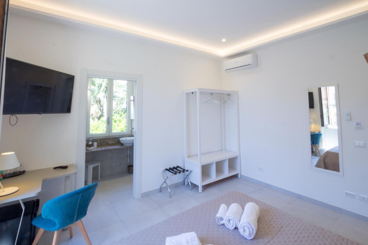 Villa Valverde Apartments E B&B Таормина Екстериор снимка