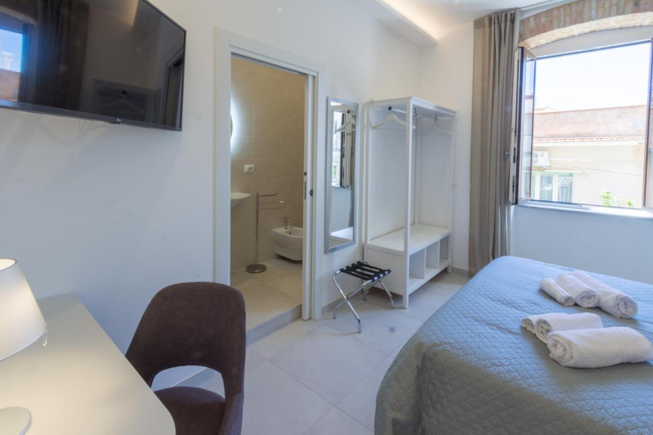 Villa Valverde Apartments E B&B Таормина Екстериор снимка
