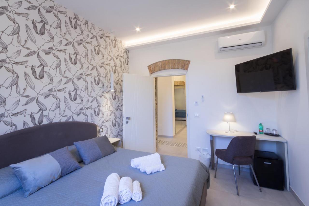 Villa Valverde Apartments E B&B Таормина Екстериор снимка